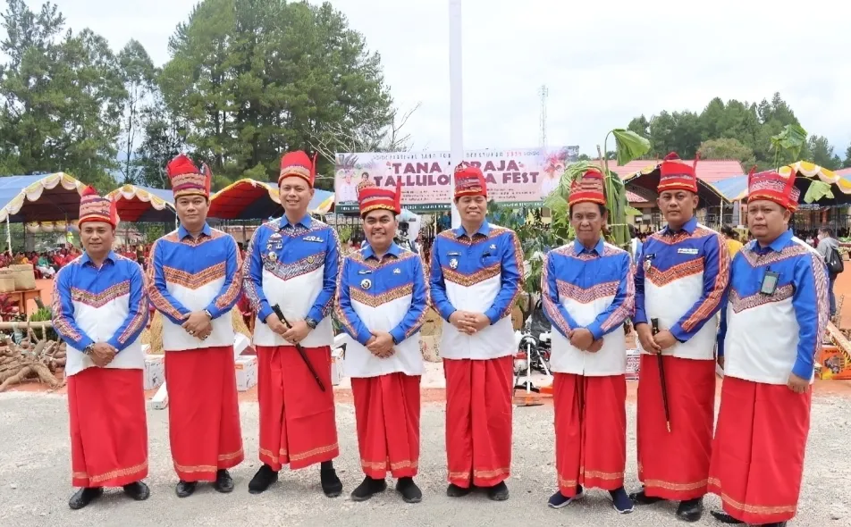 Perayaan HUT Tana Toraja ke-68 dan Hari Jadi Toraja ke-778 Berlangsung Khidmat