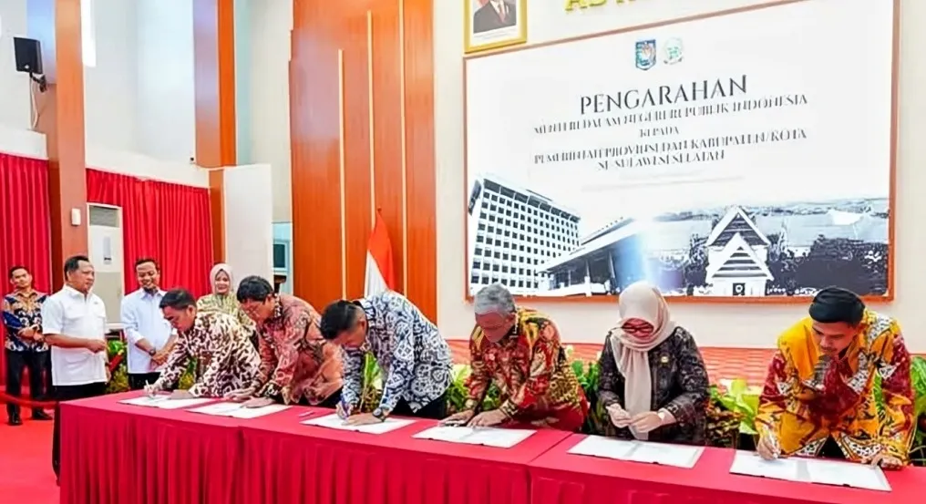Bupati Tana Toraja Teken MoU Subsidi Transportasi, Pemprov Sulsel Gelontorkan Rp20 Miliar