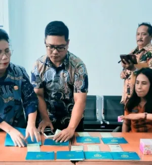 7 Ambulans Dinkes Tana Toraja Kini Lengkap BPKB dan STNK