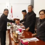 Paripurna DPRD Tana Toraja Bentuk Pansus Ranperda LKPJ dan Perubahan Perda Perangkat Daerah