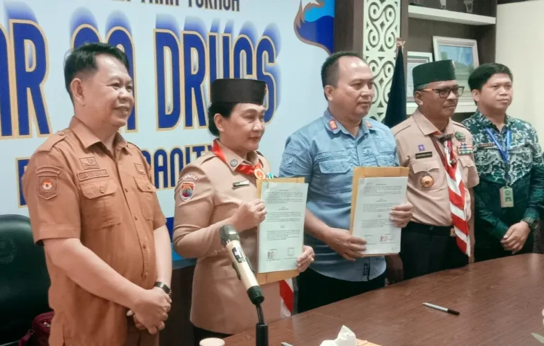 Hari Kartini Kwarcab Pramuka Tana Toraja-BNN Teken Perjanjian Kerjasama