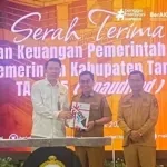Bupati Tana Toraja Serahkan LKPD 2025 ke BPK RI