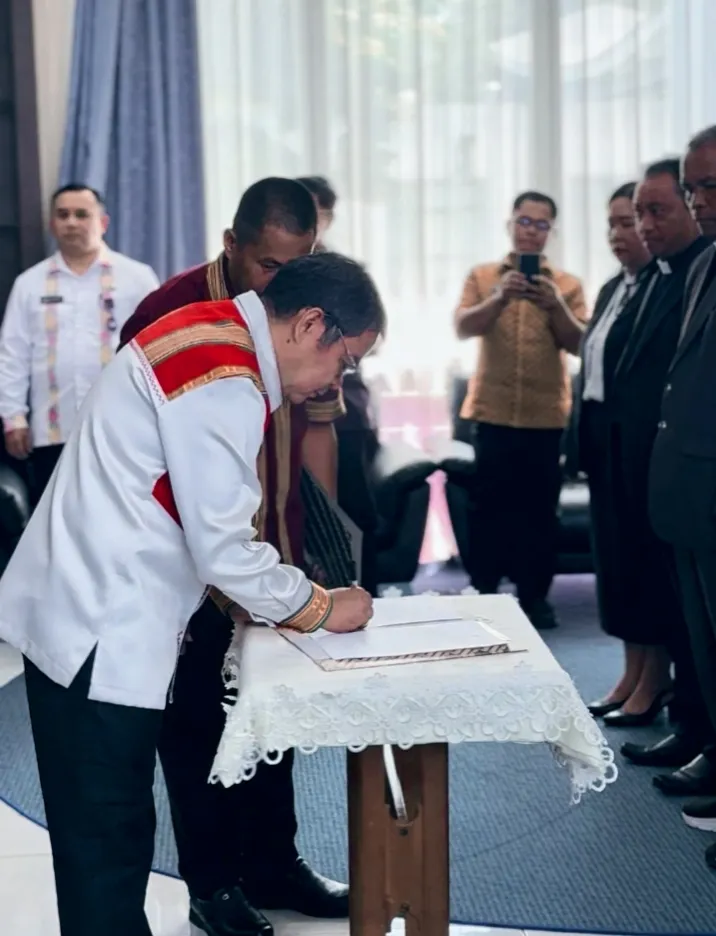 Pengurus Baru FKUB Tana Toraja Dikukuhkan Bupati Zadrak