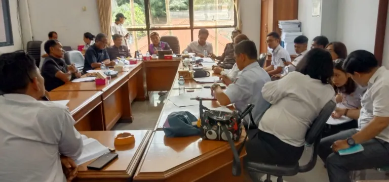 Pansus LKPJ Bupati Tana Toraja Sorot Kekurangan Dokter