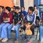 Dinsos Tana Toraja Salurkan Bantuan Atensi ke 63 Warga Rentan