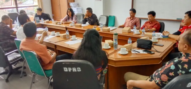 Pansus Kelembagaan Lanjutkan Pembahasan Bersama Setda dan OPD