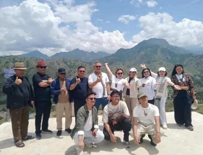 Anggota DPRD Tana Toraja Salut Bupati Malinau Berwisata ke Ollon