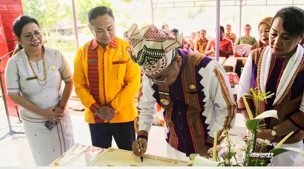 Bupati Tana Toraja Resmikan UPTD Puskesmas Buntu Limbong