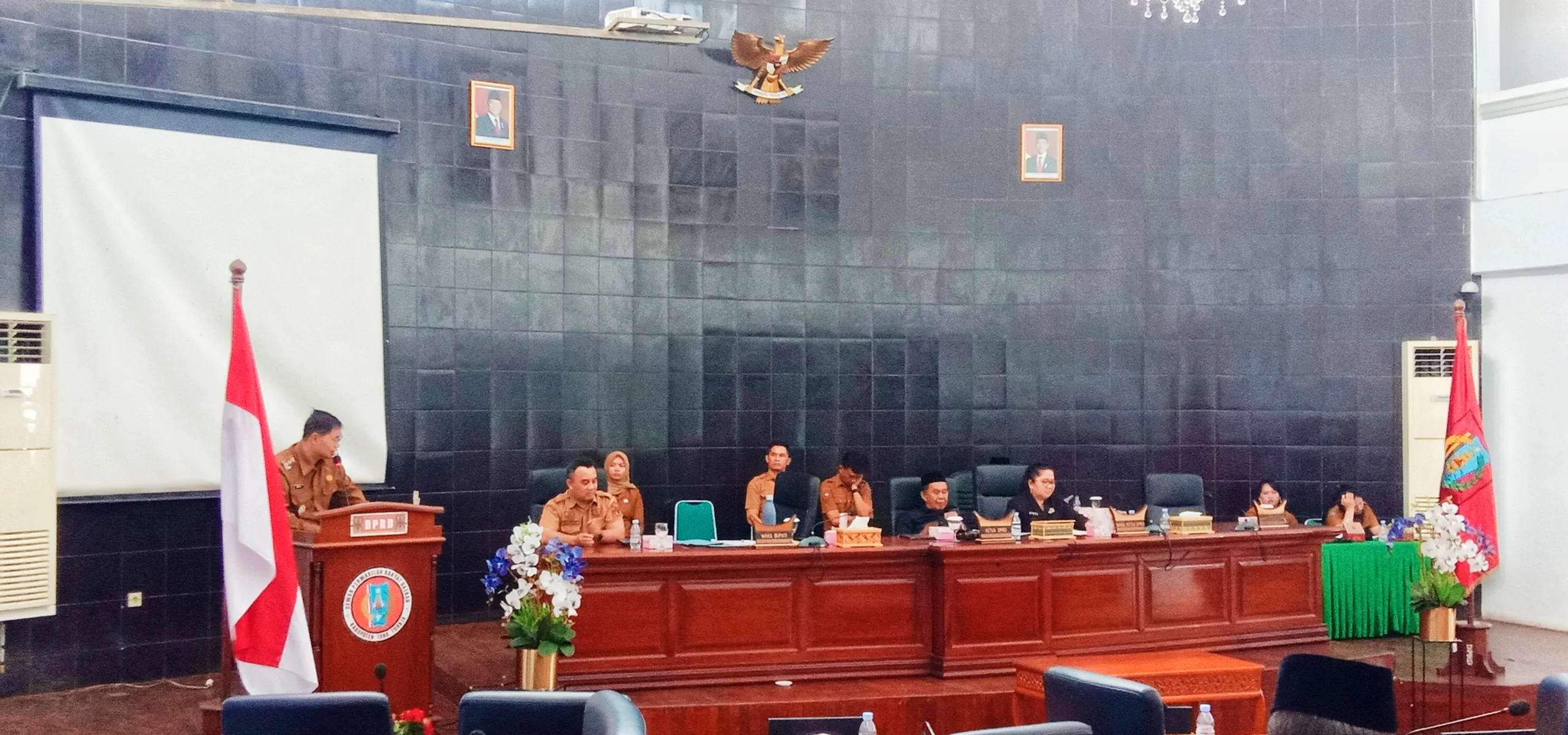 Fraksi Demokrat Dan Gerindra Absen Pandangan Umum Ranperda Sengelolaan Sampah
