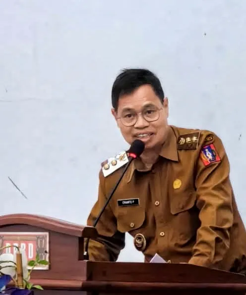 Seksi Paripurna DPRD Tana Toraja Anggota Dewan Alout