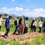 Brigade Pemprov Sulsel Serahkan Bantuan Dua Lembang di Tana Toraja