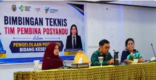 Bupati Tana Toraja Buka Bimtek Pengelolaan Posyandu