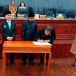 Bupati Tana Toraja Serahkan KUA-PPAS APBD Tahun 2027 ke Dewan