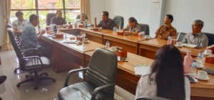 Komisi Tiga RDP Perindag dan DPBE Bshas Kelangkaan Elpiji