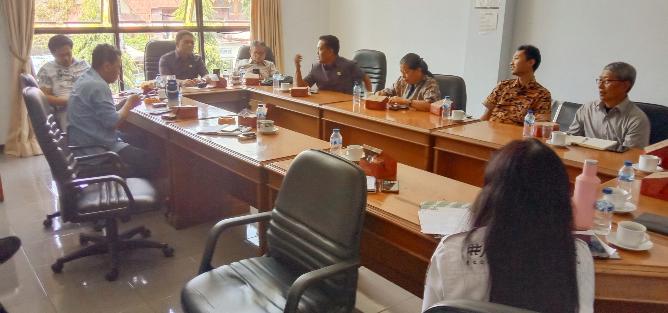 Komisi Tiga RDP Perindag dan DPBE Bshas Kelangkaan Elpiji