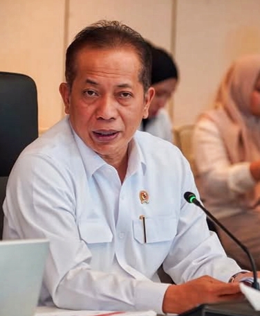 Mentri Koperasi Hadiri Apresiasi Tenun Toraja