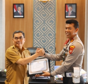 Lantas Terima Reword Dari Bupati Tana Toraja
