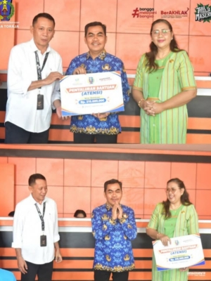 Bupati Tana Toraja Serahkan Bantuan Antensi ke Penerima Manfaat