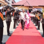 Pedang Pora Sambut Dan Pelepasan Kapolres Tana Toraja